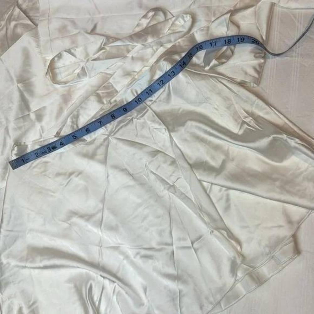 Commense White Satin Bell Sleeve Crop Top & Wrap Mini Skirt Set Size M - Picture 3 of 10
